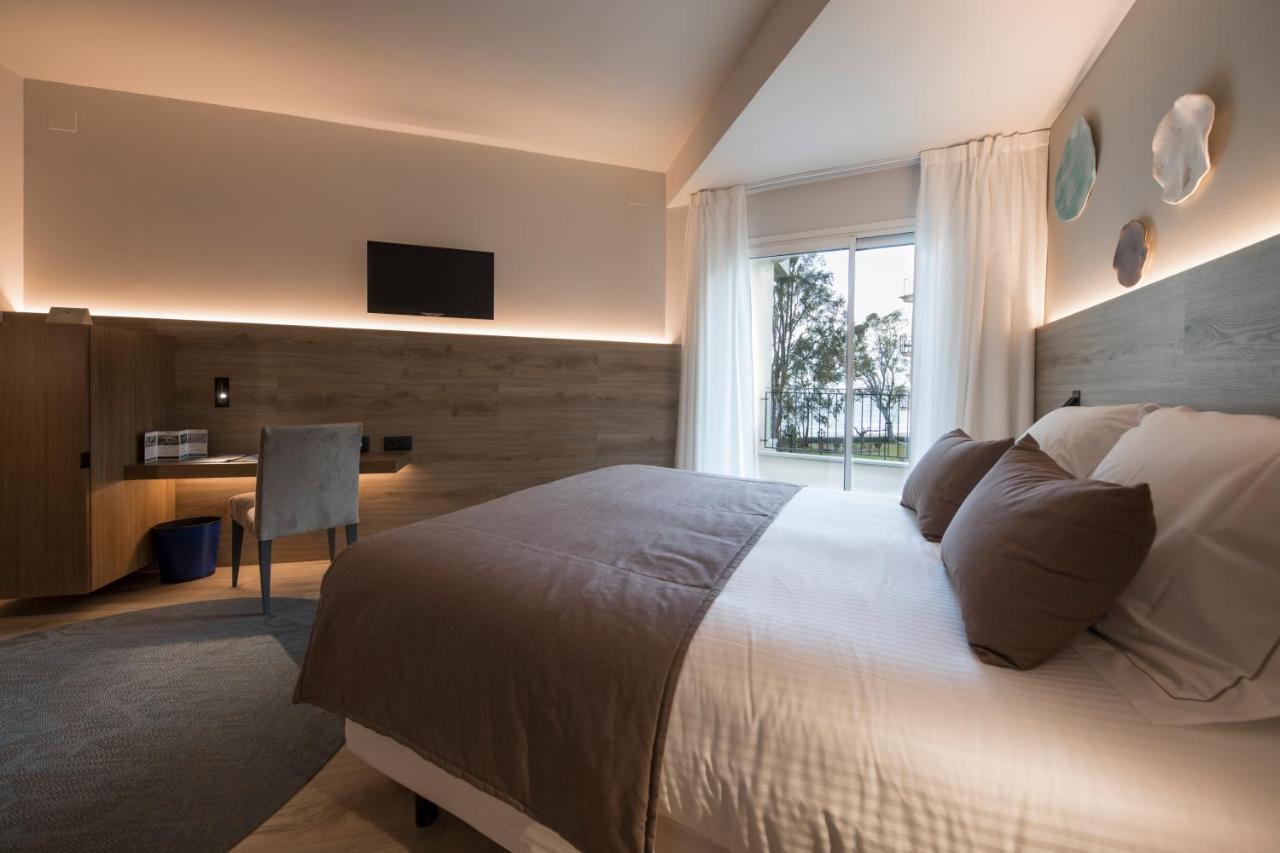 Hotel & Spa Terraza 4 Sup Roses Eksteriør billede